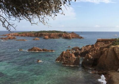 Location saisonnière à Saint-Raphaël Cap Esterel Livea Immobilier